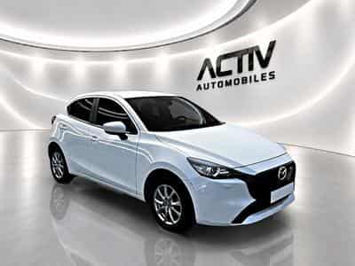 Mazda 2 1.5 E-SKYACTIV-G 90 CENTRE-LINE (2024) - Foto 3