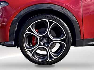 Alfa-Romeo TONALE 1.5 HYBRID 160 EDIZIONE SPECIALE TCT (2022) - Foto 9