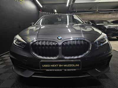 BMW 118 Business (2021) - Foto 3