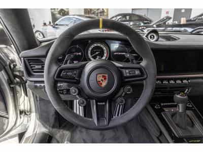 Porsche 911 GT3 RS (2023) - Photo 13