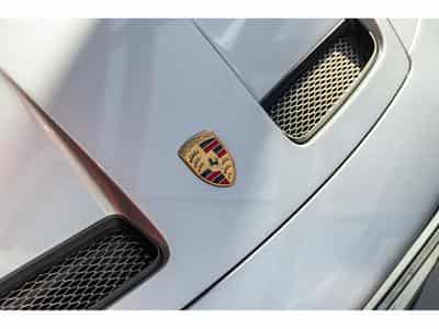 Porsche 911 GT3 Touring (2024) - Photo 6