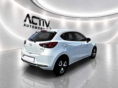 Mazda 2 1.5 E-SKYACTIV-G 90 CENTRE-LINE (2024) - Foto 7