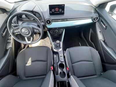 Mazda 2 1.5 E-SKYACTIV-G 90 CENTRE-LINE (2024) - Foto 10