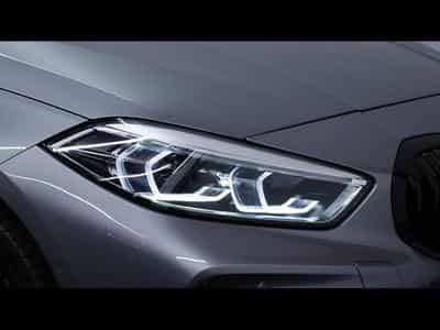 BMW 118 i M SPORT Steptronic (2023) - Foto 9