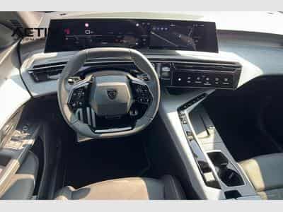 Peugeot 5008 Hybrid 145 e-DCS6 GT (2025) - Photo 12