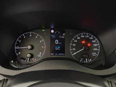 Toyota Yaris 1.0i VVT-i CARPLAY / CAMERA (2022) - Photo 10