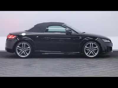 Audi TT S-Line 40 TFSi 204 S-Tronic (2023) - Foto 10