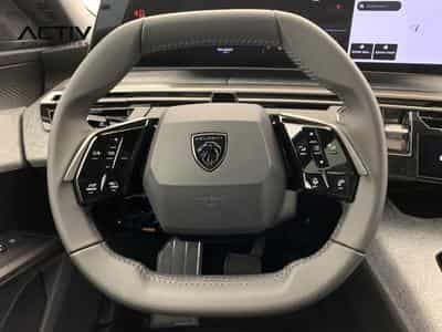 Peugeot 5008 Hybrid 145 e-DCS6 Allure (2026) - Foto 14
