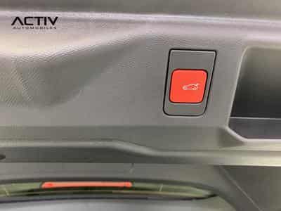 Peugeot 5008 Hybrid 145 e-DCS6 GT (2025) - Foto 14