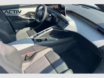 Peugeot 5008 Hybrid 145 e-DCS6 GT (2025) - Foto 8