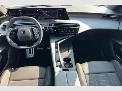 Peugeot 5008 Hybrid 145 e-DCS6 GT (2025) - Foto 11