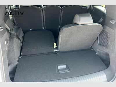 Peugeot 5008 Hybrid 145 e-DCS6 GT (2025) - Foto 10