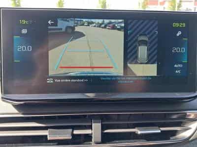 PEUGEOT 3008 HYBRID 225ch Allure Pack e-EAT8 (2022) - Foto 10
