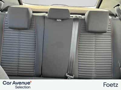 PEUGEOT 2008 1.2 PureTech 100ch S&S Active Pack (2021) - Foto 9