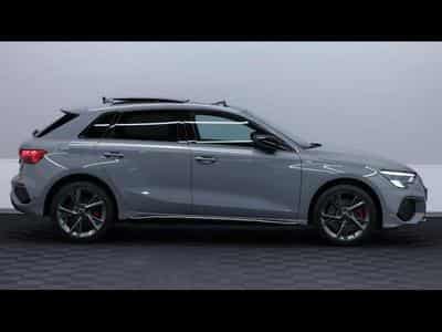 Audi A3 45TFSIe PHEV 245ch Sportback (2024) - Foto 4