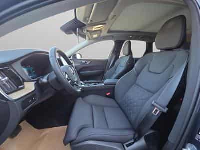 Volvo XC60 T6 Plus Dark / Hybride FACELIFT KIT HIVER INCLUS (2025) - Foto 10