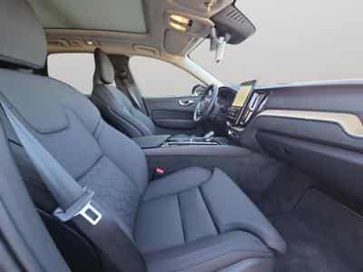 Volvo XC60 T6 Plus Dark / Hybride FACELIFT KIT HIVER INCLUS (2025) - Foto 15