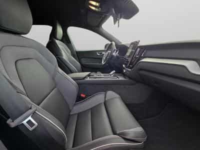 Volvo XC60 Facelift T6 AWD Black Edition Plus 2026 / Hybride (2025) - Foto 15