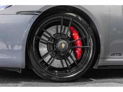 Porsche 911 .1 Carrera 4 GTS - ARTIC GREY (2024) - Foto 8