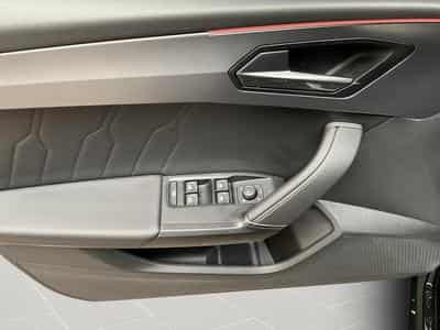 Cupra Leon DSG+BeatsAudio+Pano+Matrix+P.Leder (2023) - Foto 14