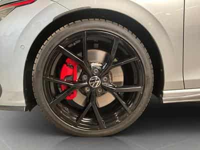 VW Golf GTI+DSG+360°+LM19+P.Leder+Pano+P.Tech. (2025) - Foto 8