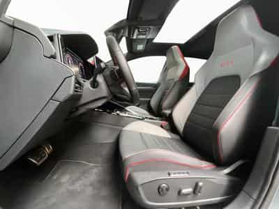 VW Golf GTI+DSG+360°+LM19+P.Leder+Pano+P.Tech. (2025) - Foto 9