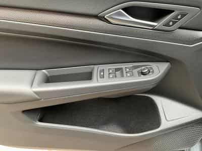 VW Golf GTI+DSG+360°+LM19+P.Leder+Pano+P.Tech. (2025) - Foto 14