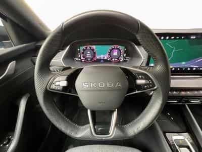 Skoda Octavia Sportline+DSG+Led+Navi+DAB+P:Sport (2025) - Foto 10
