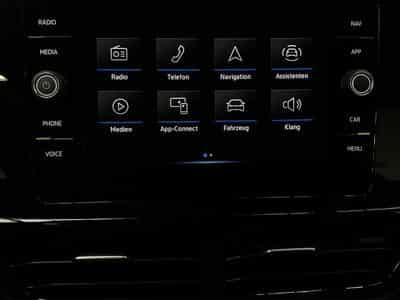VW T-Roc R-Line+DSG+LM19+IQ-Light+Black-Style+Stand-H.+Keyless (2022) - Foto 13