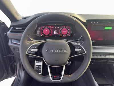 Skoda Octavia RS (2026) - Foto 9