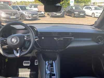 Alfa-Romeo JUNIOR 1.2 IBRIDA 145 SPECIALE E-DCT6 (2026) - Foto 11