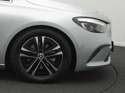 Mercedes B 180 Progressive LED+Kamera+Totw+MBUX (2024) - Foto 8