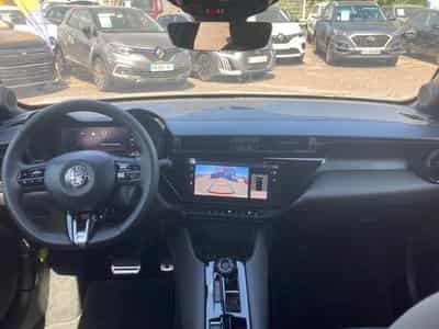 Alfa-Romeo JUNIOR 1.2 IBRIDA 145 SPECIALE E-DCT6 (2026) - Foto 11