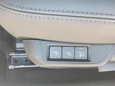 Alfa-Romeo JUNIOR 1.2 IBRIDA 145 SPECIALE E-DCT6 (2026) - Foto 14