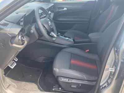 Alfa-Romeo JUNIOR 1.2 IBRIDA 145 SPECIALE E-DCT6 (2026) - Foto 14