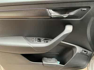 Skoda Karoq Sportline+DSG+4x4+P.Travel+StandH.+P.Performance+Canton (2024) - Foto 14