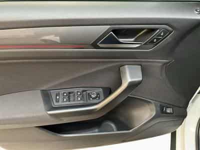 VW T-Roc Sport+DSG+Pano+LM17+P.Travel+P.Sport+P.Confort+Keyless (2021) - Foto 14
