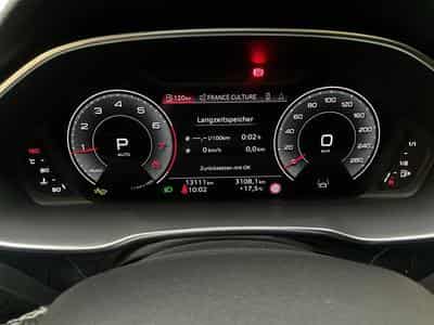 Audi Q3 SB+S-Line+40TFSI+Quattro+S-Tronic+Pano+P.Premium (2025) - Foto 11