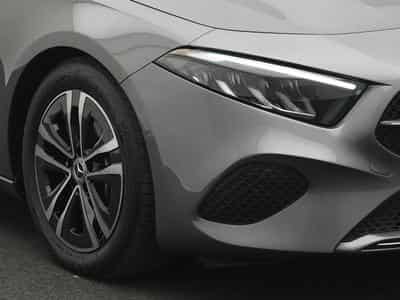 Mercedes A 180 d Progressive LED+Kamera+MBUX+SHZ (2025) - Foto 9