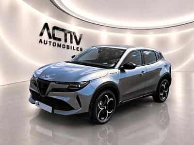 Alfa-Romeo JUNIOR 1.2 IBRIDA 145 SPECIALE E-DCT6 (2026) - Foto 1