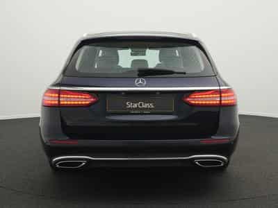 Mercedes E 200 d T Avantgarde LED+AHK+Kamera+EasyPack (2023) - Foto 4