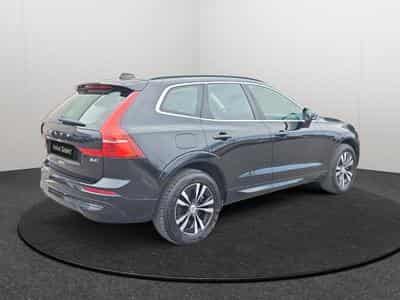 Volvo XC60 B4 AWD Core / Diesel (2022) - Foto 5