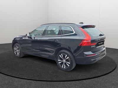 Volvo XC60 B4 AWD Core / Diesel (2022) - Foto 3