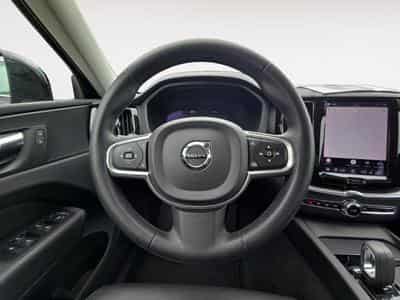 Volvo XC60 B4 AWD Core / Diesel (2022) - Foto 12