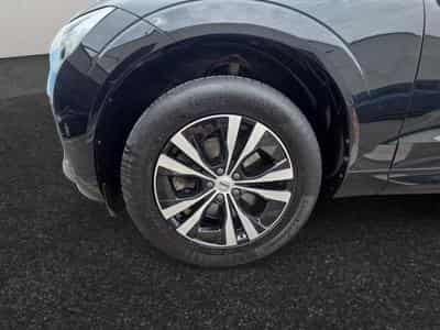 Volvo XC60 B4 AWD Core / Diesel (2022) - Foto 14