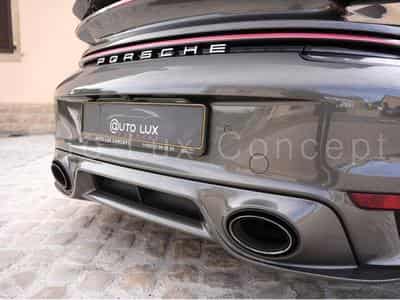Porsche 911 911 Turbo S Coupé (2021) - Foto 10