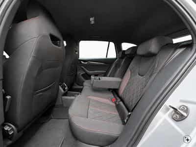Skoda Octavia RS+DSG+Led+Navi+AHK+DAB+ (2025) - Foto 14