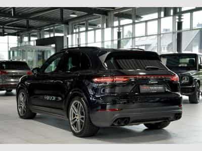 Porsche Cayenne E-Hybrid 1.H *21 *Chrono*BOSE*Pano*LUFT (2021) - Foto 10