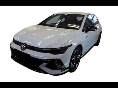 VW Golf (2024) - Photo 6