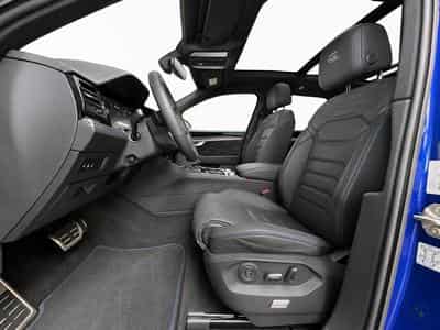 VW Touareg R+4Motion+Aut8+PHEV+P.Ass.+P.Travel+LM22 (2025) - Foto 9